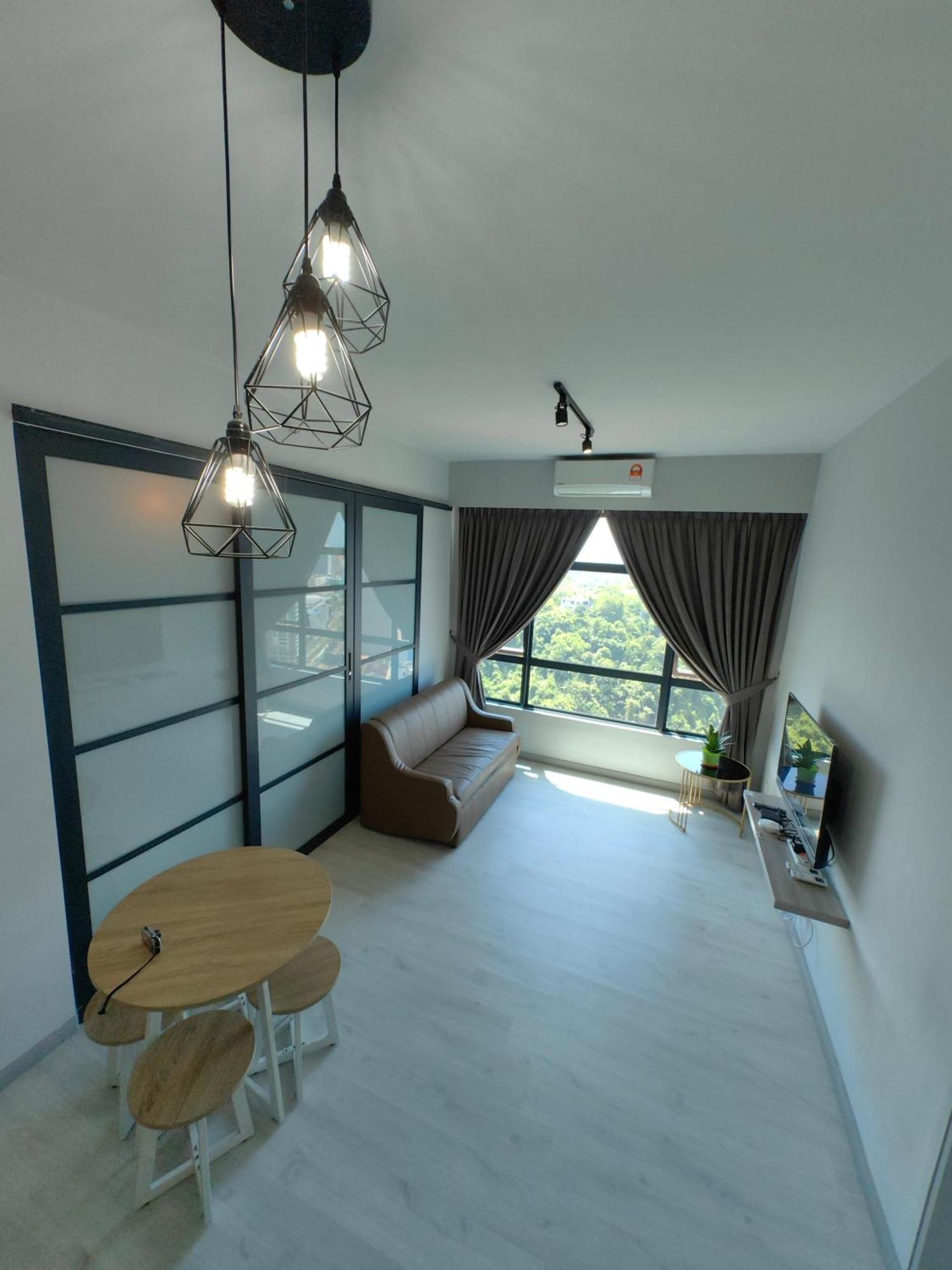 Jesselton Quay By Miraton Lodge 2 كوتا كينابالو المظهر الخارجي الصورة